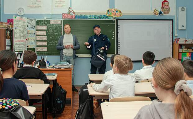 В школах рассказали о работе общественного транспорта в годы блокады Ленинграда