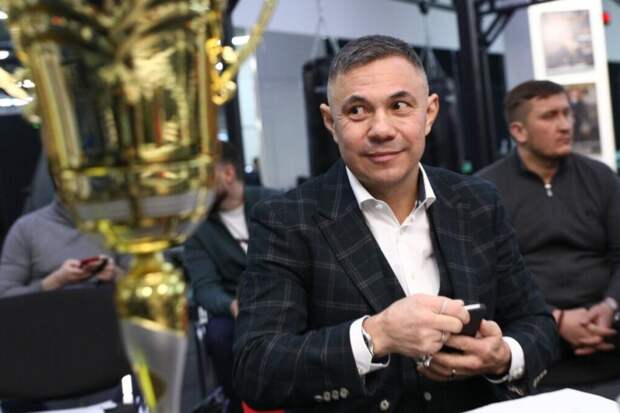 Косте Дзю заблокировали счета из-за долгов по налогам