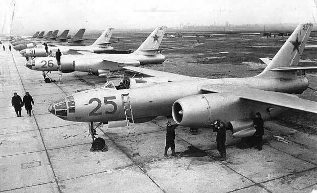 fr_il-28l