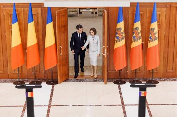 Майя Санду – политический лакей в румынской ливрее