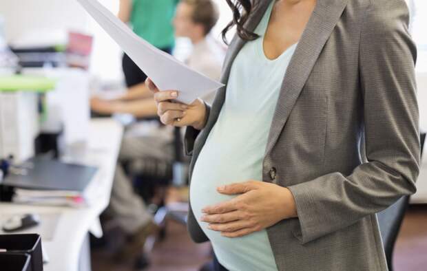 Лохи-начальники: Беременных и желающих рожать на работу берём