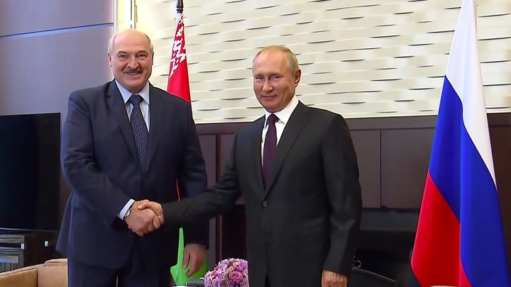 "Намертво": Лукашенко присягнул на верность Путину, расстроив кураторов на Западе