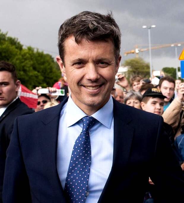 life-of-the-crown-prince-of-denmark-prince-frederik_1