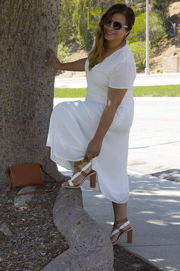white-dress-casual-summer-look
