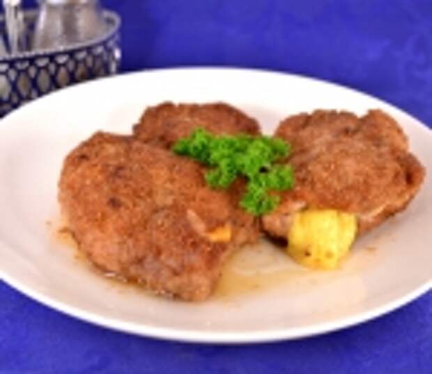 Свиные отбивные "Кармашки" с сыром и яблоками