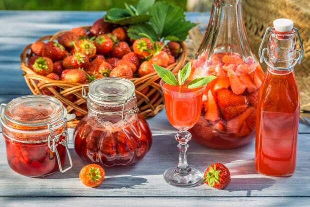 Клубничный компот на зиму: рецепт Клубничный компот на зиму: рецепт
