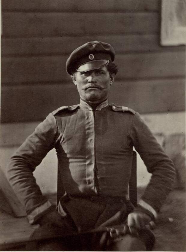 Донской казак Иван Болдырев: фотограф и изобретатель (64 фото)