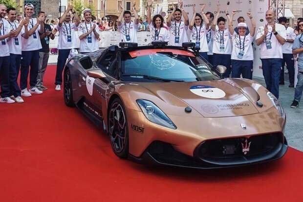 Maserati MC20 Cielo оснастили автопилотом