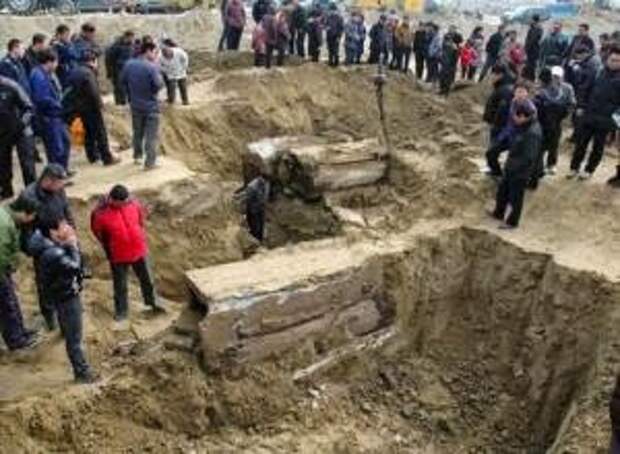 В Китае обнаружена древняя мумия женщины В Китае обнаружена древняя мумия женщины