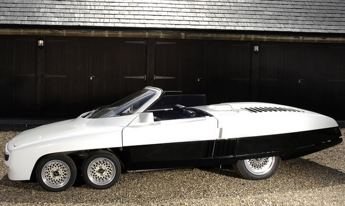 Автомобиль Panther 6.
