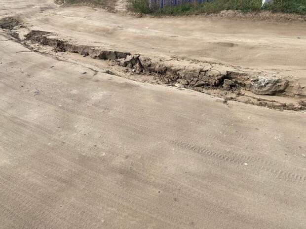 Жители села Засопка бьют тревогу из-за размытых дорог