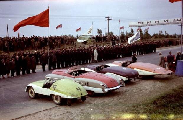 Эти 14 фото докажут вам, что в СССР были качественные спорткары
