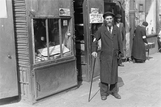 Запретные фотографии : Варшавское гетто летом 1941 года warsawgetto11 Запретные фотографии : Варшавское гетто летом 1941 года