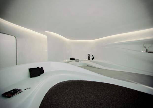 architect-drafted-a-hotel-in-the-alps-and-its-fantastic-artnaz-com-5