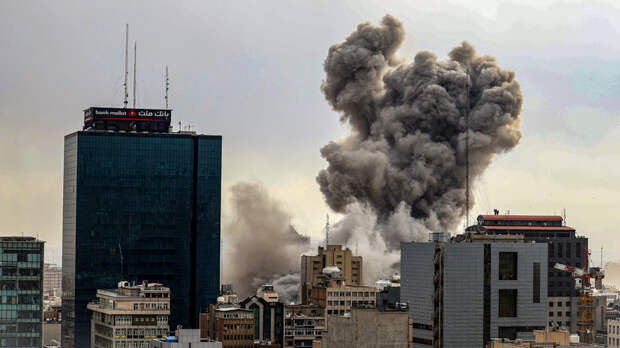 Аналитик Тодоровски прокомментировал противостояние США и Ирана