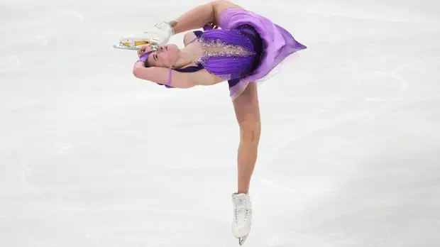 Валиева выиграла короткую программу на Кубке Первого канала