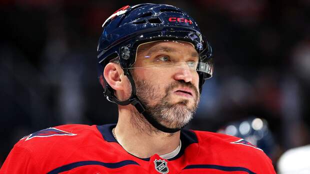 Губерниев заявил, что не считает Овечкина главной звездой России в НХЛ. Комментатор предпочел другого хоккеиста