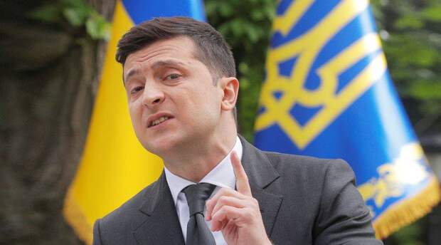 При наличии президента Зеленского бандеровцам никакой адвокат не нужен При наличии президента Зеленского бандеровцам никакой адвокат не нужен