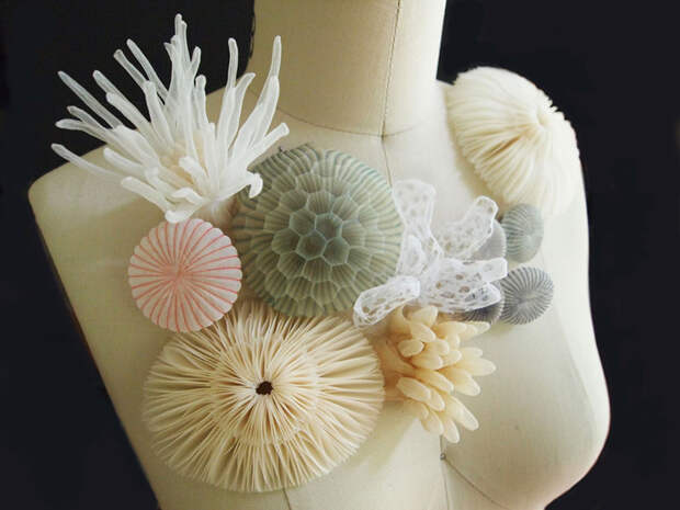 translucent-fabric-jewerly-japan-sculptures-mariko-kusumoto-6