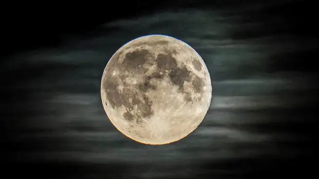 В Москве 22 декабря можно будет увидеть холодное полнолуние