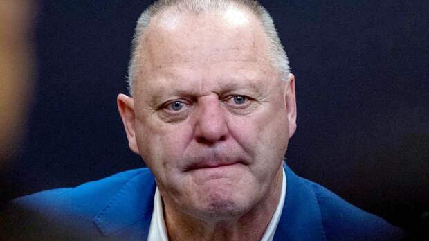 Галлан провел больше недели в больнице в России