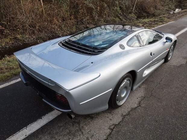 Jaguar XJ220 – не добившийся успеха суперкар jaguar, jaguar xj220, авто, автоаукцион, автомобили, олдтаймер, спорткар, суперкар