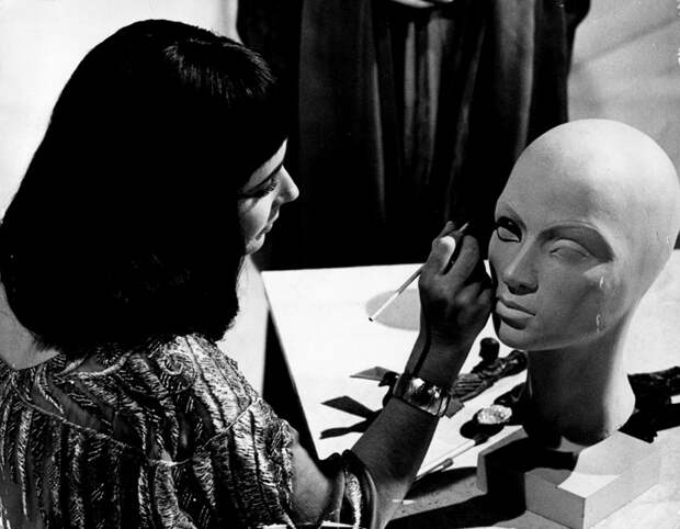 Элизабет Тейлор (Elizabeth Taylor) на съемках фильма «Клеопатра» (Cleopatra) (1963), фото 29