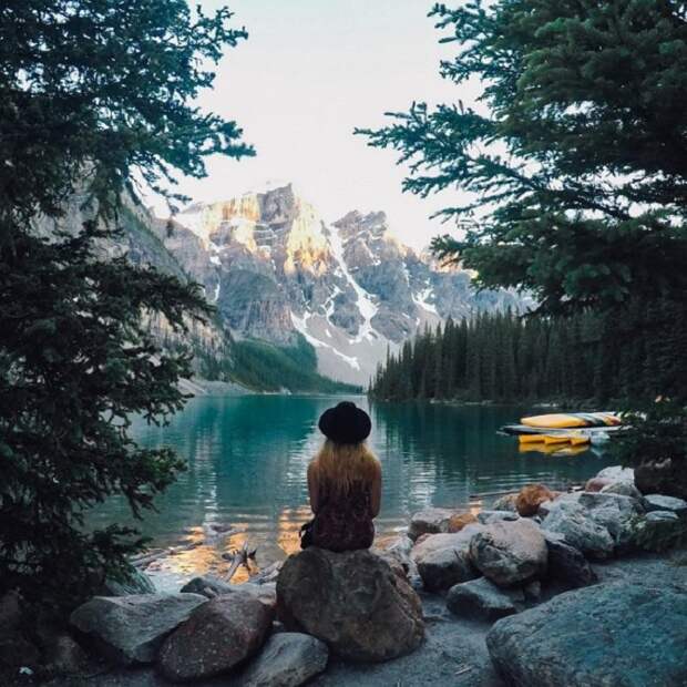 Озеро Emerald Lake, Канада.