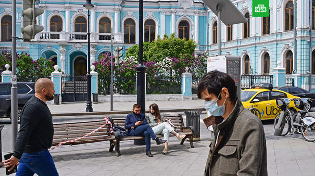 Глава Подмосковья не исключил, что маски останутся с россиянами навсегда