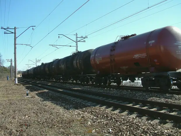 Киев разрешил взрывать железные дороги Белоруссии