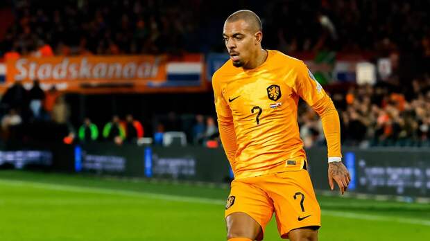 Форвард «Астон Виллы» Мален перешел в «Рому»