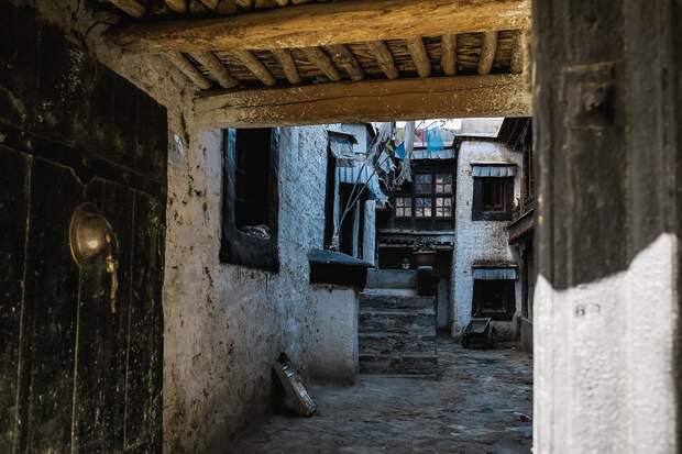 shigadze26 В поисках волшебства: Шигадзе, резиденция Панчен ламы и китайский рынок