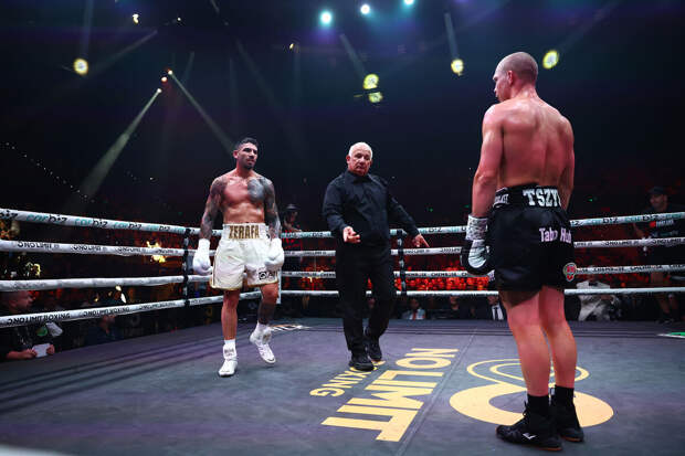 Боксер Зерафа: не знаю, почему меня освистывают после остановки боя с Цзю