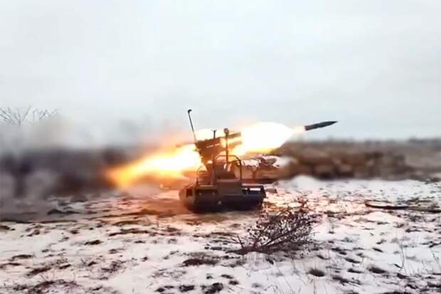 Появилось первое видео стрельбы из РСЗО на базе НРТК "Курьер"