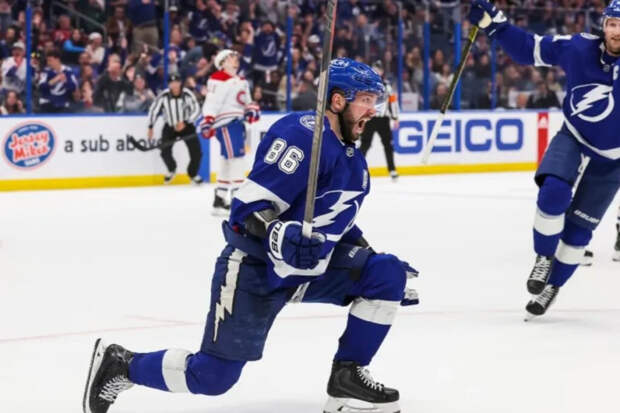 Никита Кучеров забросил 400-ю шайбу в регулярных чемпионатах НХЛ