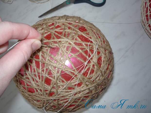 шары из шпагата. шарики из джута. шар из джута. шарики из джута своими руками. шарики из джута.