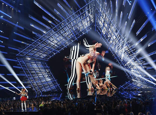 Церемония вручения наград MTV Video Music Awards 2015