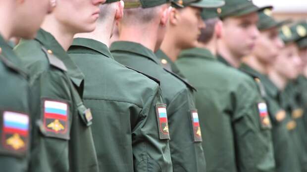 Круглый год под контролем: Госдума утвердила закон о непрерывном призыве на военную службу