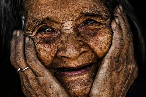 Eyes-are-windows-of-the-soul9__880