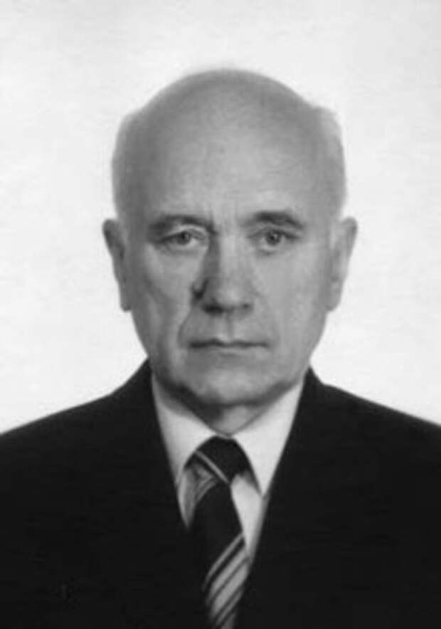 4 октября 1959 года запущен космический аппарат «Луна-3», впервые сфотографировавший обратную сторону Луны.