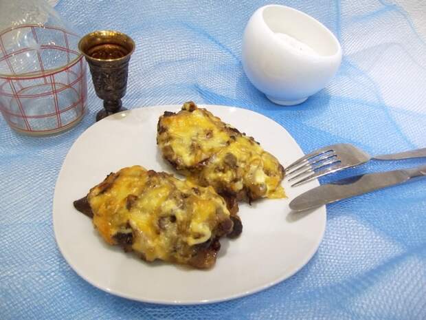 Запеченная свинина с вешенками. Рецепт с фото Вкусное блюдо из свинины для повседневного и праздничного меню