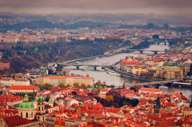 Когда мегаполисы - словно миниатюры: города и эффект tilt-shift