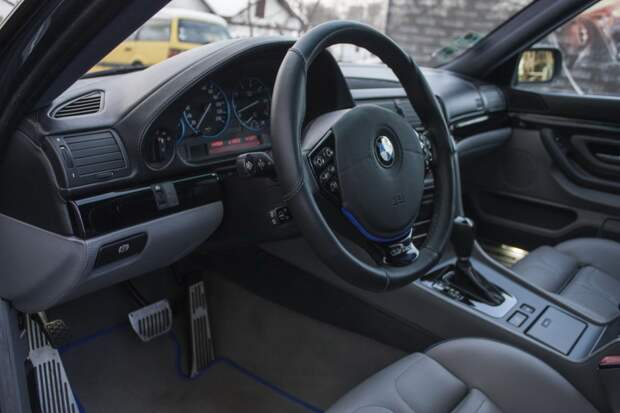 Продается стильная BMW 7-й серии 2001 года bmw, e38, найдено на ebay