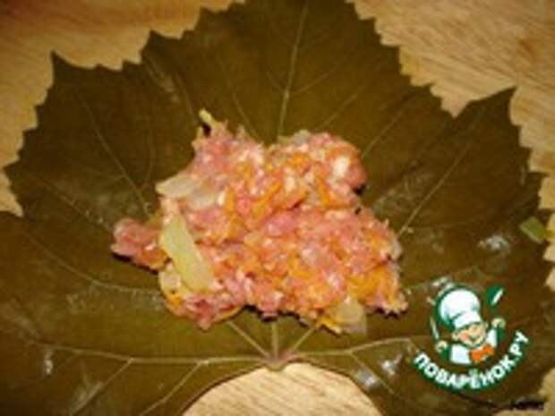 Мясо в виноградных листьях ингредиенты