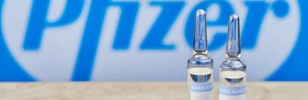 В столичных школах началась вакцинация препаратом Pfizer