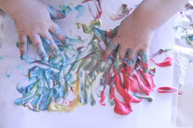 yogurt-finger-paint-5-of-7