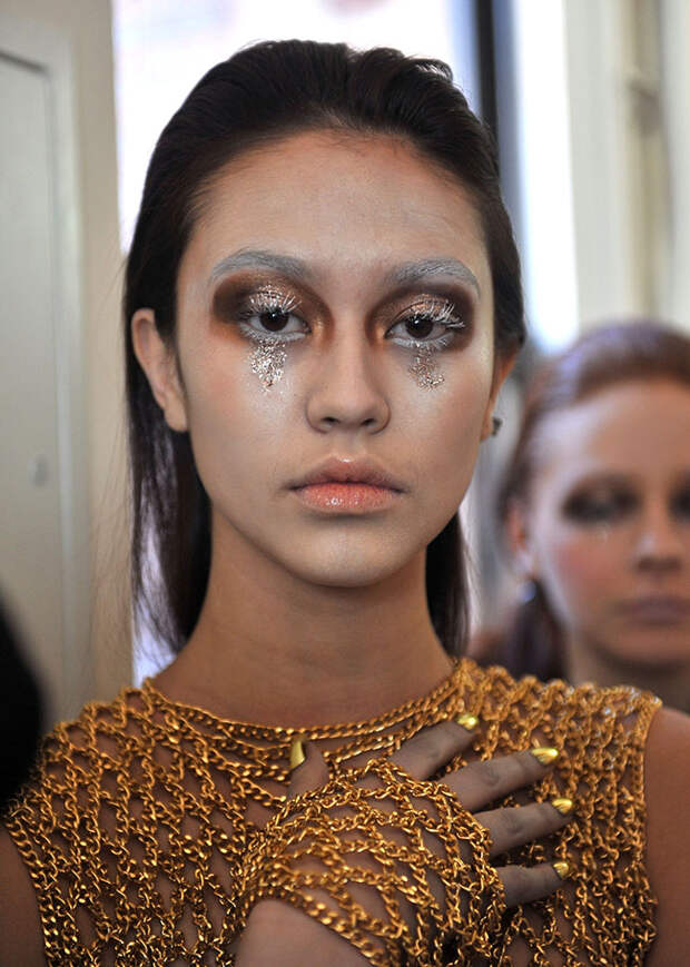 Laurel DeWitt - Backstage - Mercedes-Benz Fashion Week Fall 2015