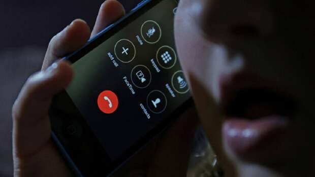 Мужчина позвонил своей бывшей больше 800 раз за двое суток и попал под суд