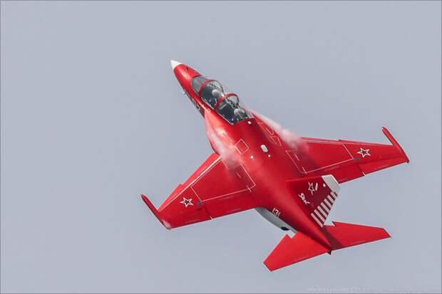 Як-130 в Сингапуре
