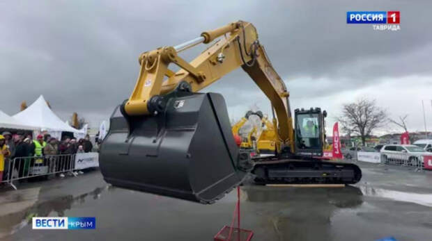 В Симферополе подвели итоги конкурса профмастерства среди операторов спецтехники